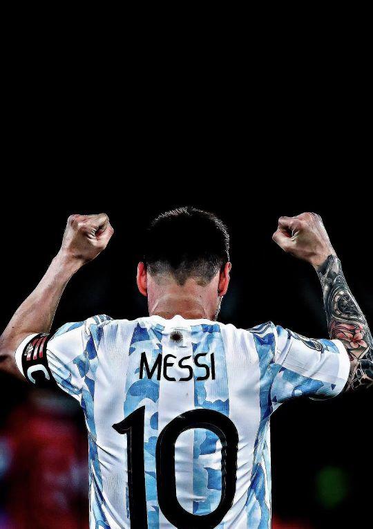 费迪南德：见到巴乔让我非常激动，那仿佛让我回到了童年时代（费迪南德：见到巴乔让我热血沸腾，仿佛瞬间回到童年）