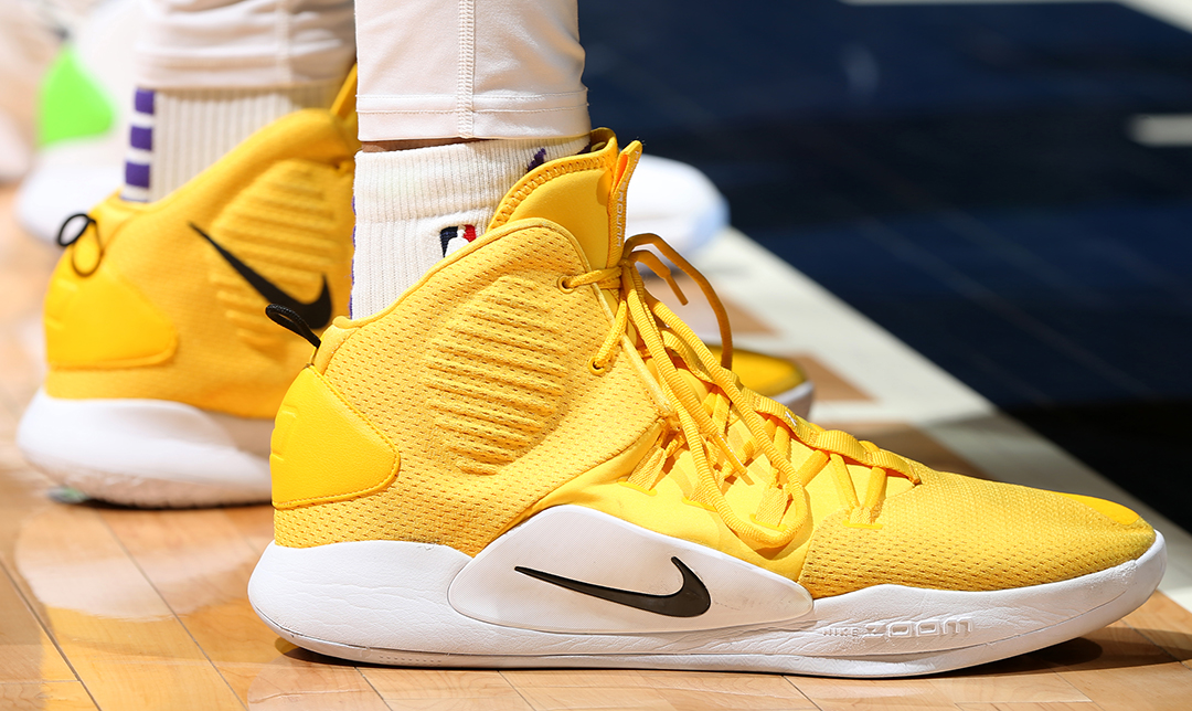 12月5日NBA焦点战：森林狼再遇鹈鹕，詹姆斯带队战猛龙（12月5日NBA焦点对决：森林狼再碰鹈鹕，詹姆斯率队挑战猛龙）