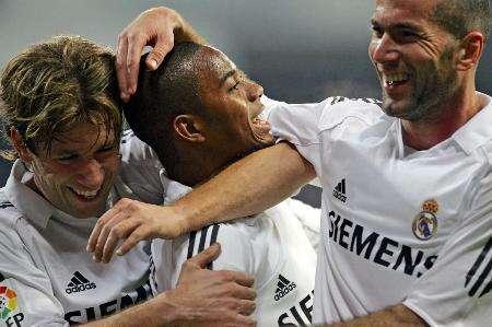 获体育传奇奖！托雷斯：感谢马德里足协，我对此感到无比自豪（荣膺体育传奇奖！托雷斯致谢马德里足协：倍感自豪）