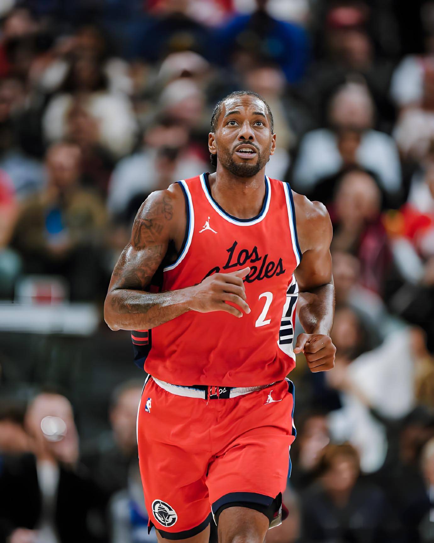 年度最佳新秀竞争愈发激烈（年度最佳新秀之争白热化）